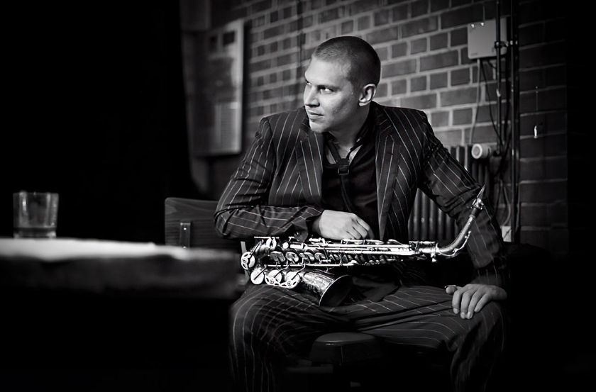 29.11-James-Morton-Groove-Den-114492.jpg