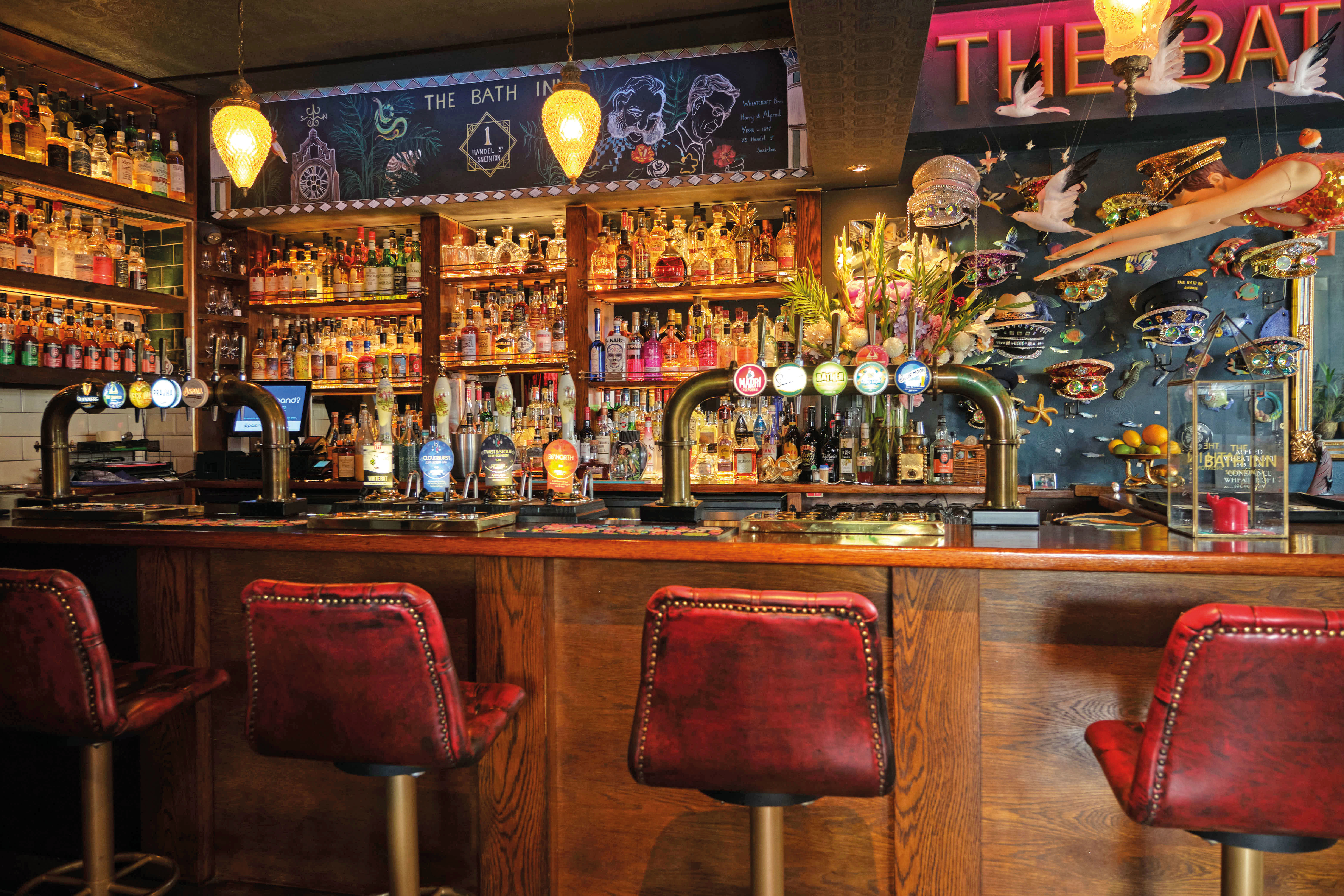 Bath Inn History, style and roses: we visited The Bath Inn in Sneinton Market ...