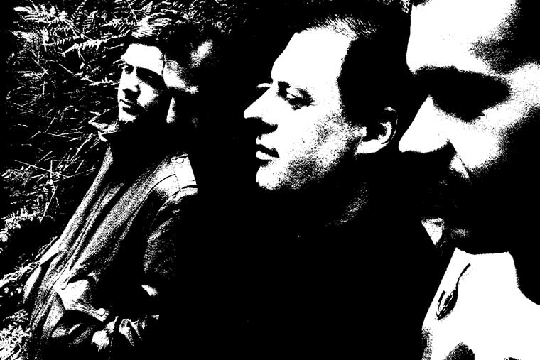 B W Close Heroes