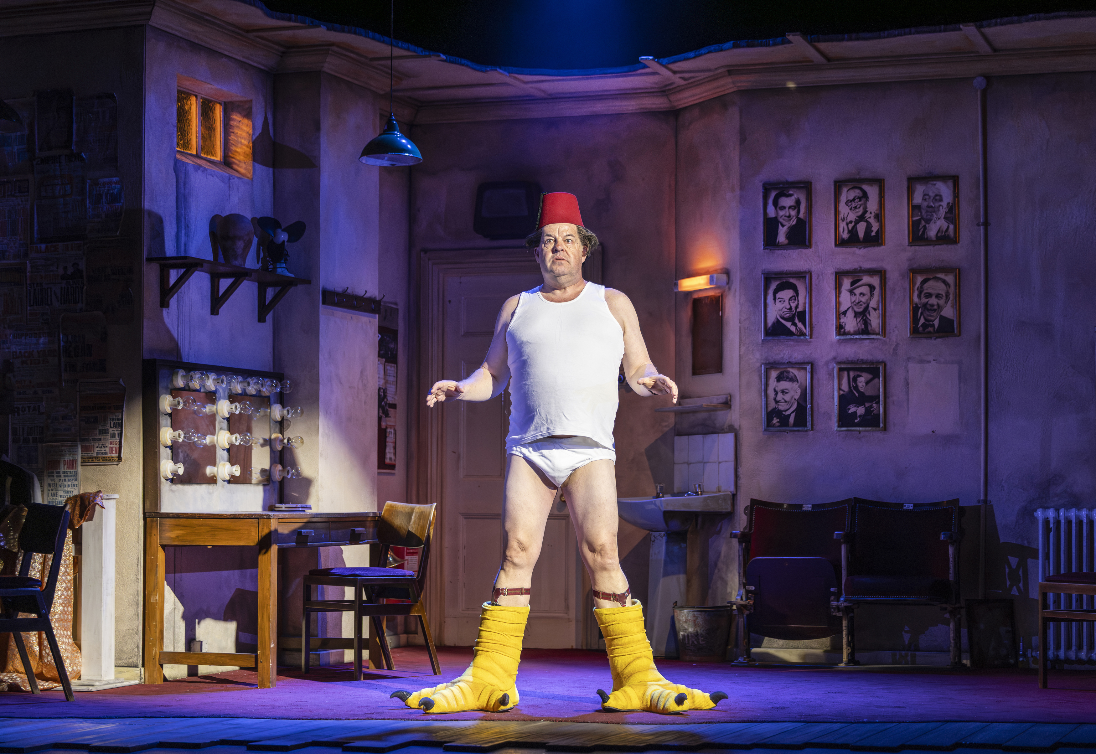 THE LAST LAUGH. Damian Williams (Tommy Cooper). Photo Pamela Raith (3)