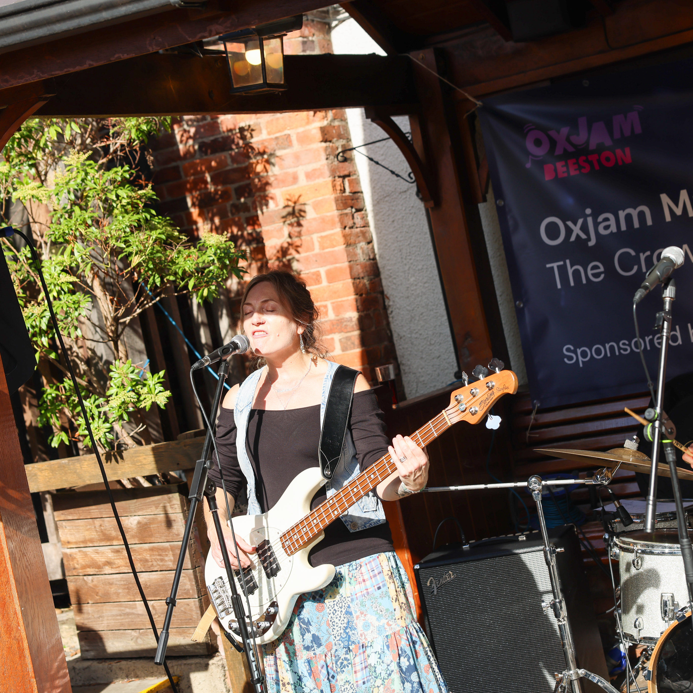 Roadkill Blues At The Crown Oxjam 03.10.26 16