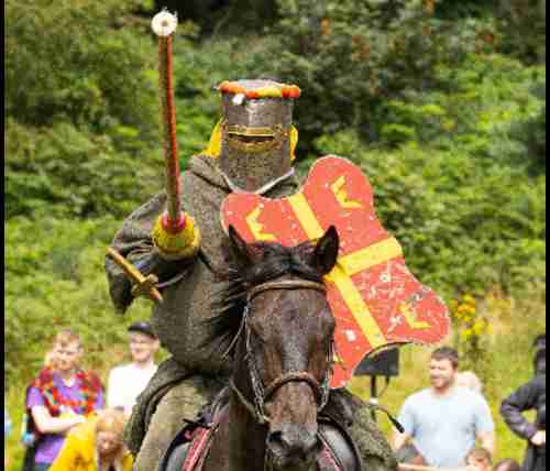 Jousting at the Robin Hood Festival. Photo by Mark Powell.-114383.jpg
