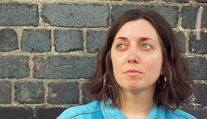 Laura Dickinson Profile Photo-143600.jpg