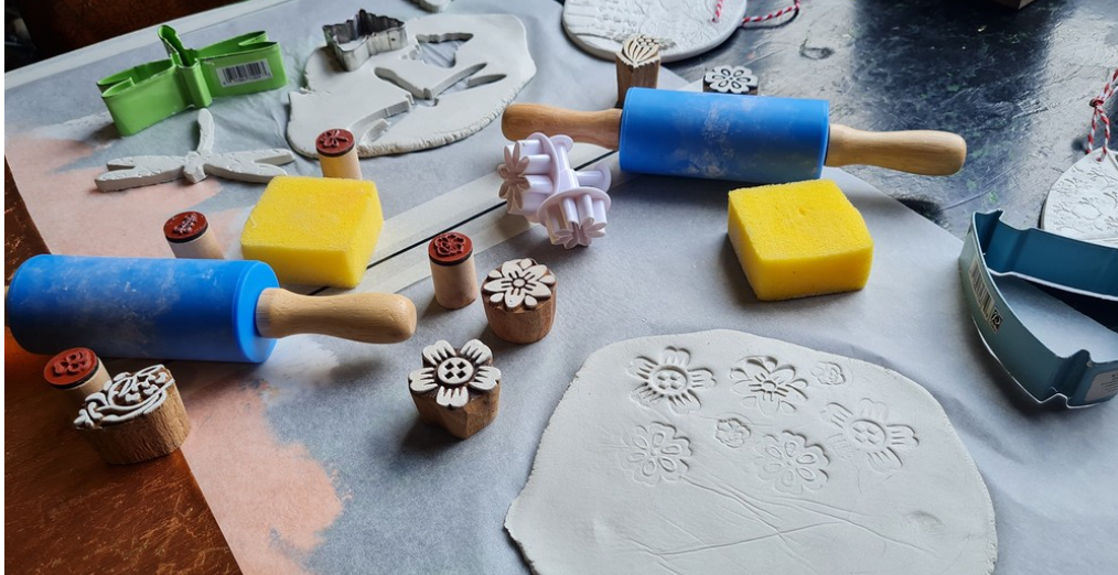 Debbie_Bryan_clay_play_crafternoon 1800px-114337.jpeg (1)