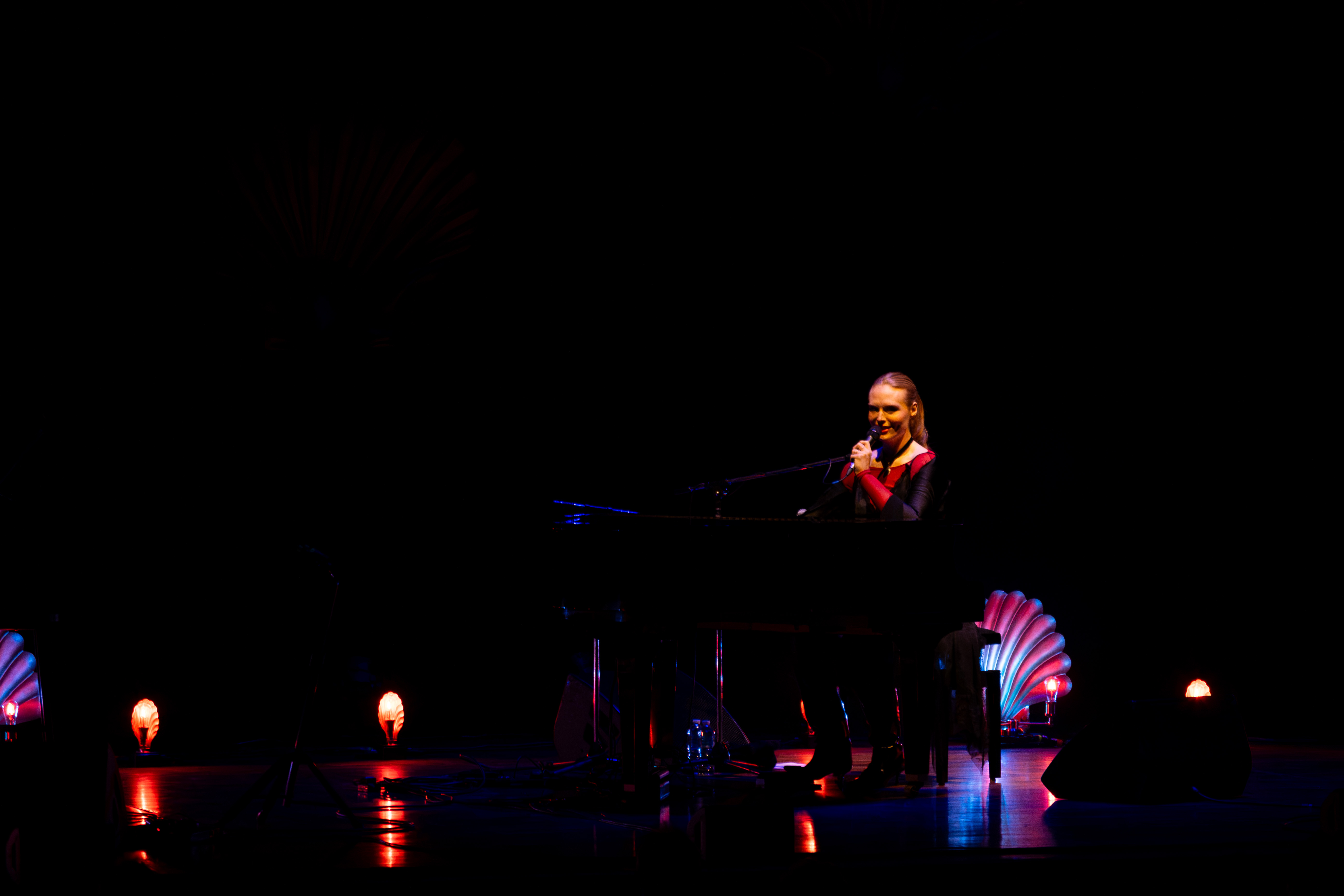 Freya Ridings Jpeg 13