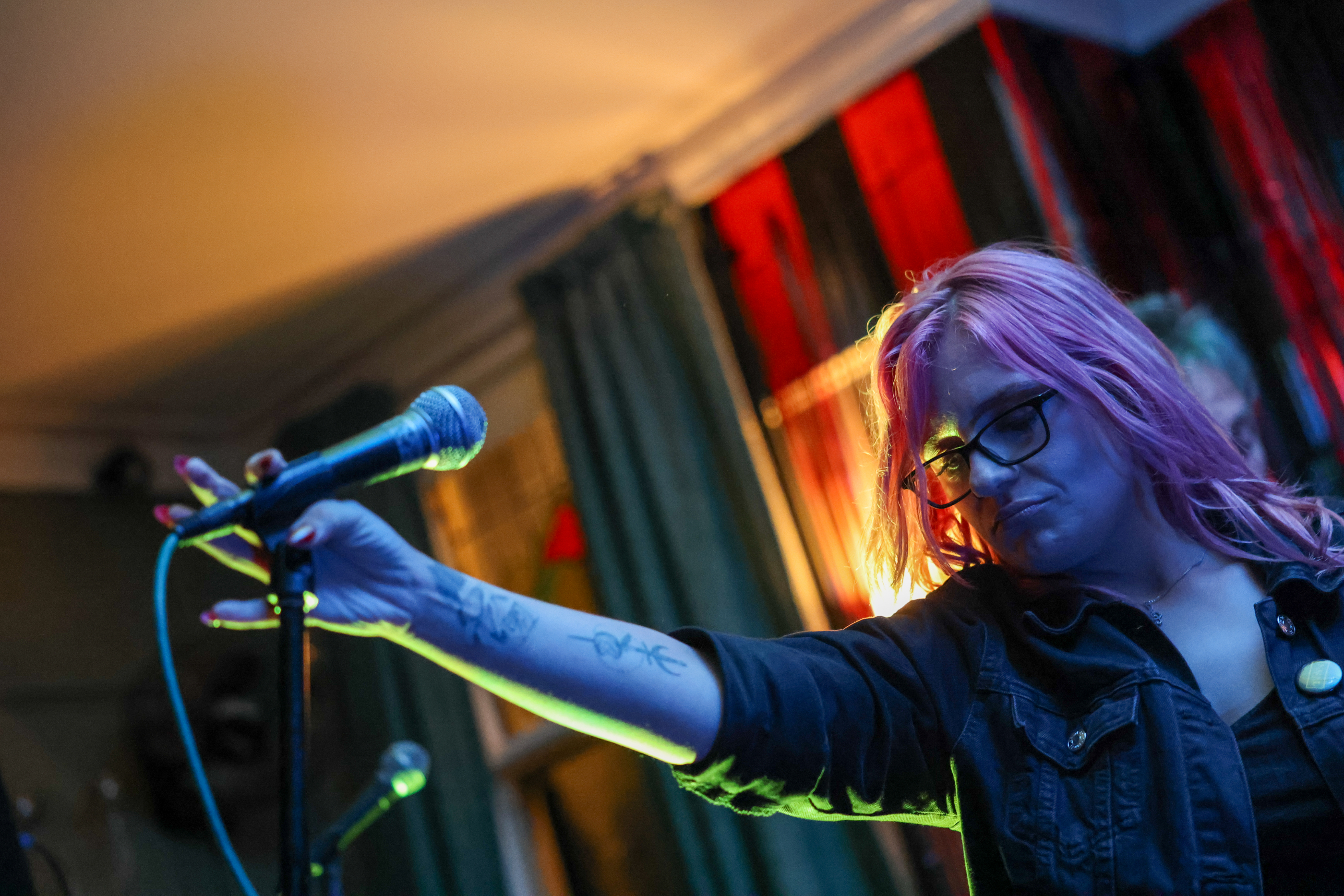 Suburban Toys At The Chequers Oxjam 03.10.26 10