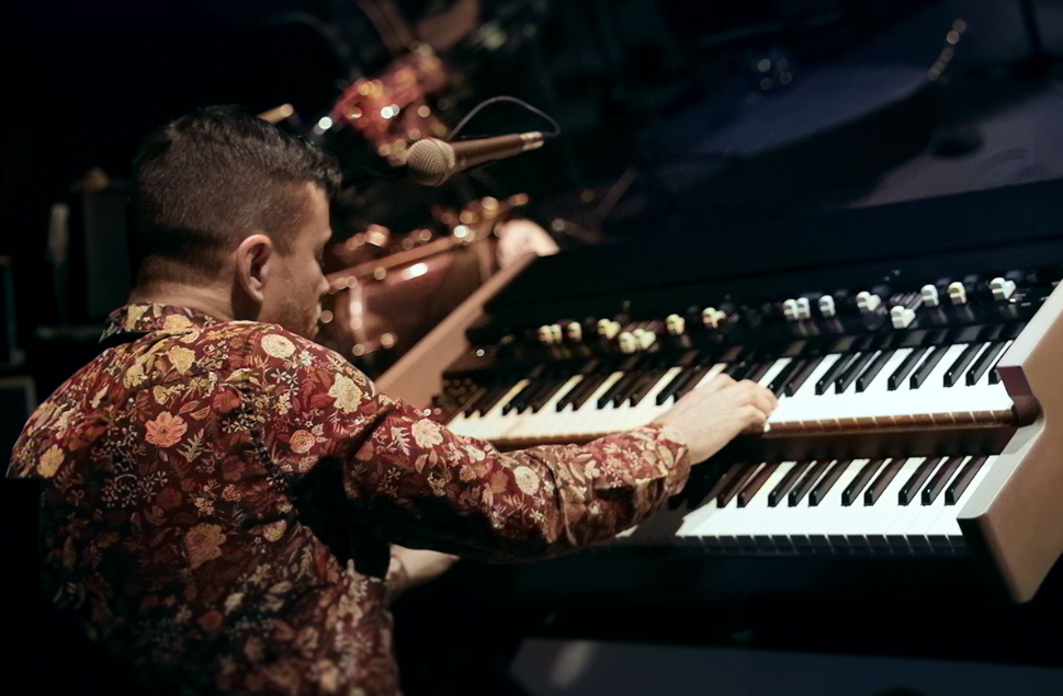 24.5-Joe-Tatton-Trio-114492.jpg
