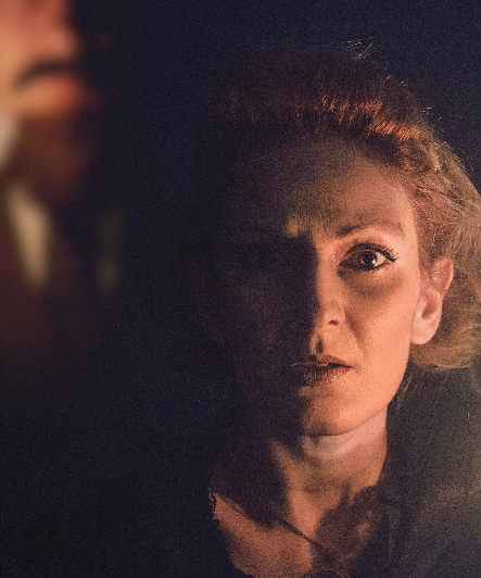 Gaslight - 1-164710.jpg