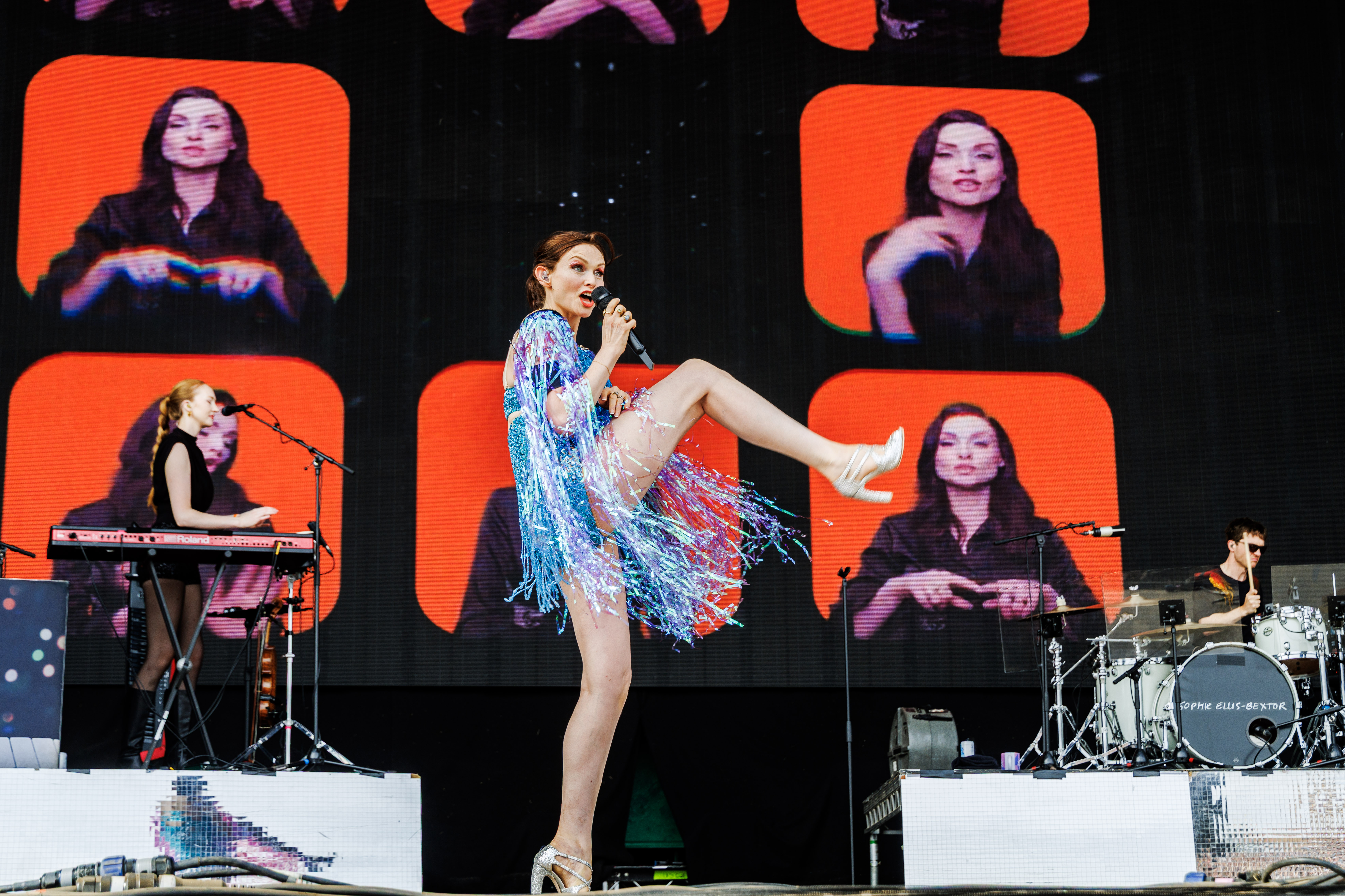 1 Y Not 2026 Day 4 Sophie Ellis Bextor Nigel King 046