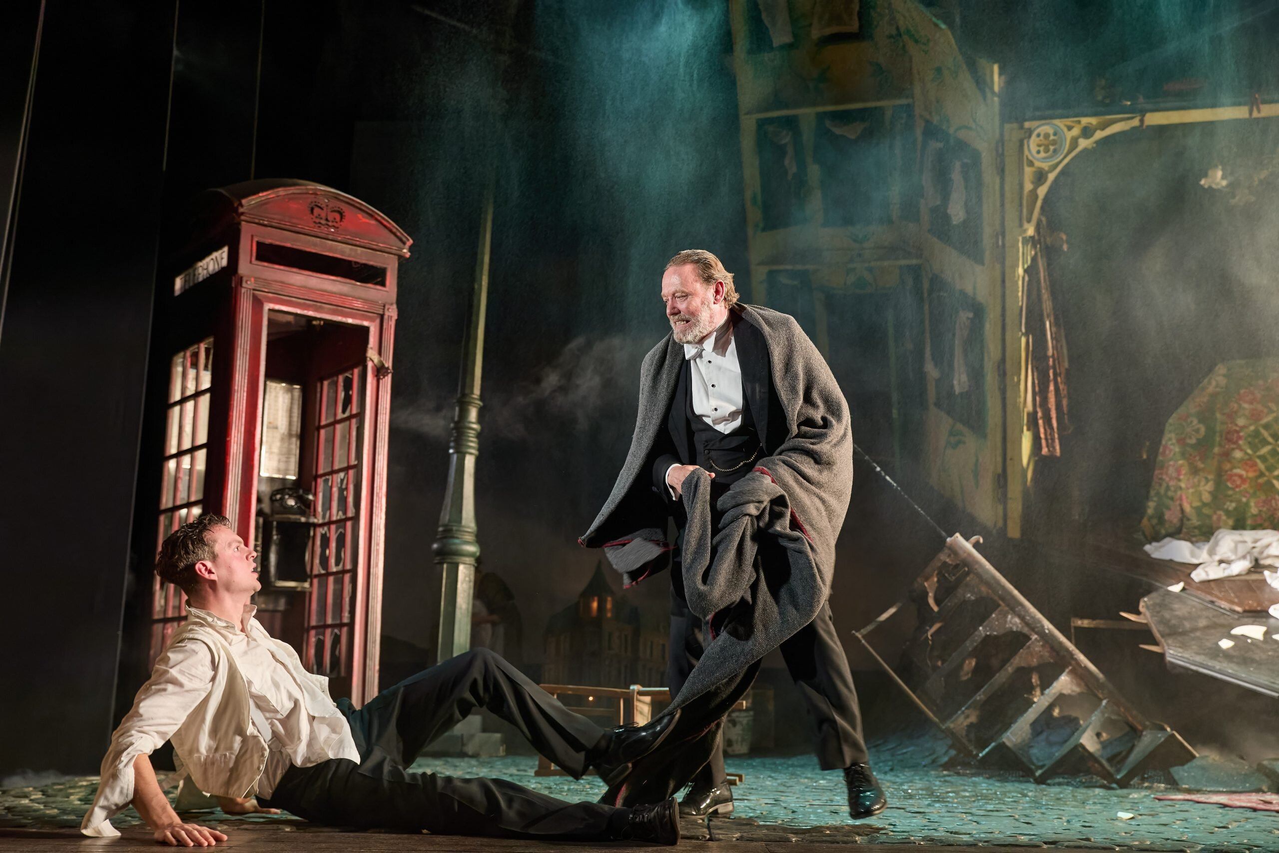 Theatre Review: An Inspector Calls At Theatre Royal - Leftlion ...