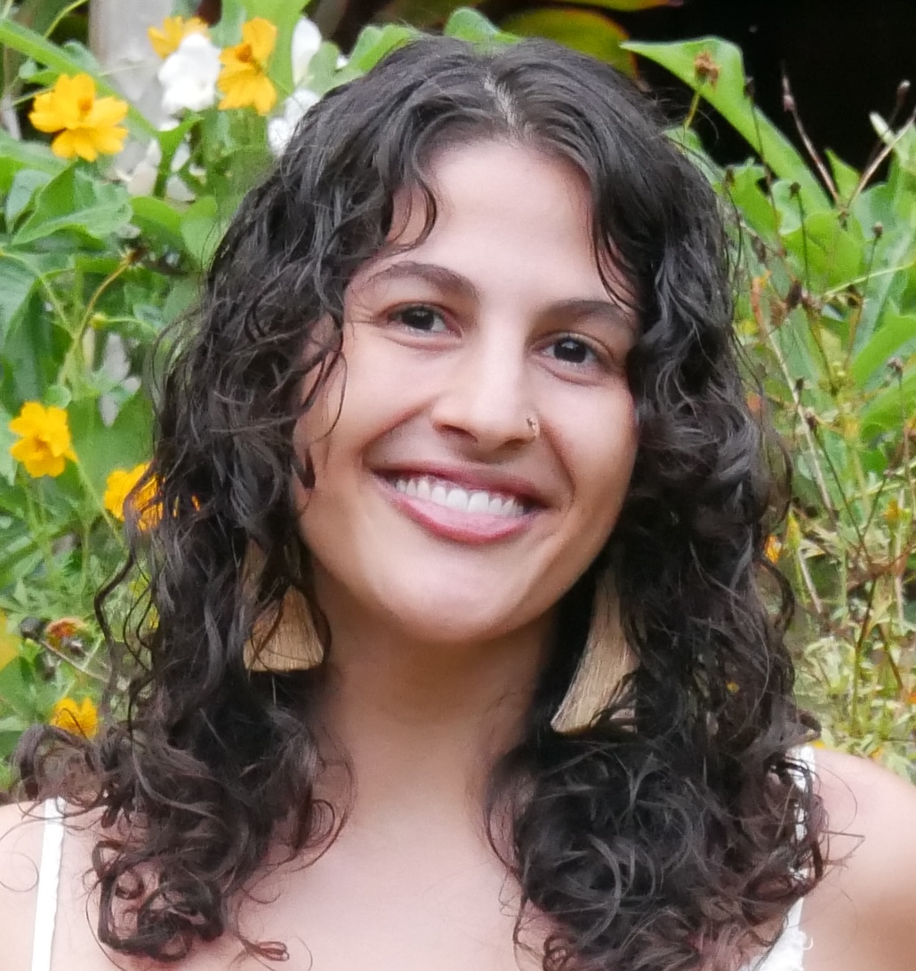 Lisette Muratore Headshot (1)