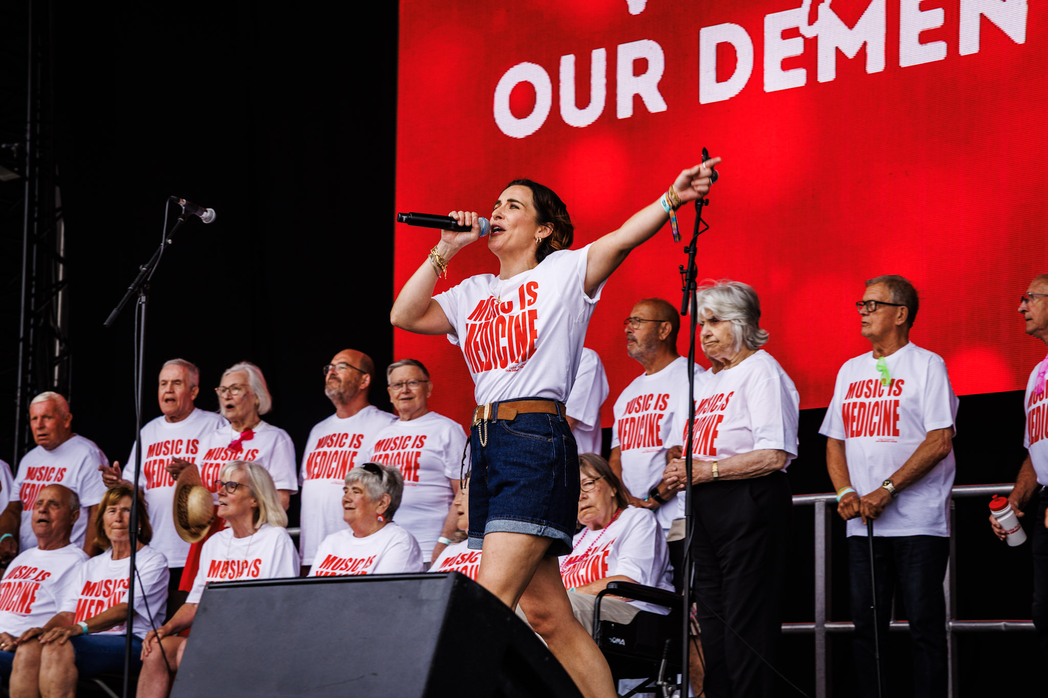 Splendour 2026 Day 1 Vicky Mcclures's Our Dementia Choirl Nigel King 07