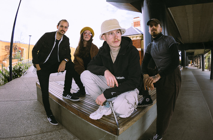 09.7-Alexander-Flood-ARTIFACTUAL-RHYTHM-Album-Launch-114492.jpg